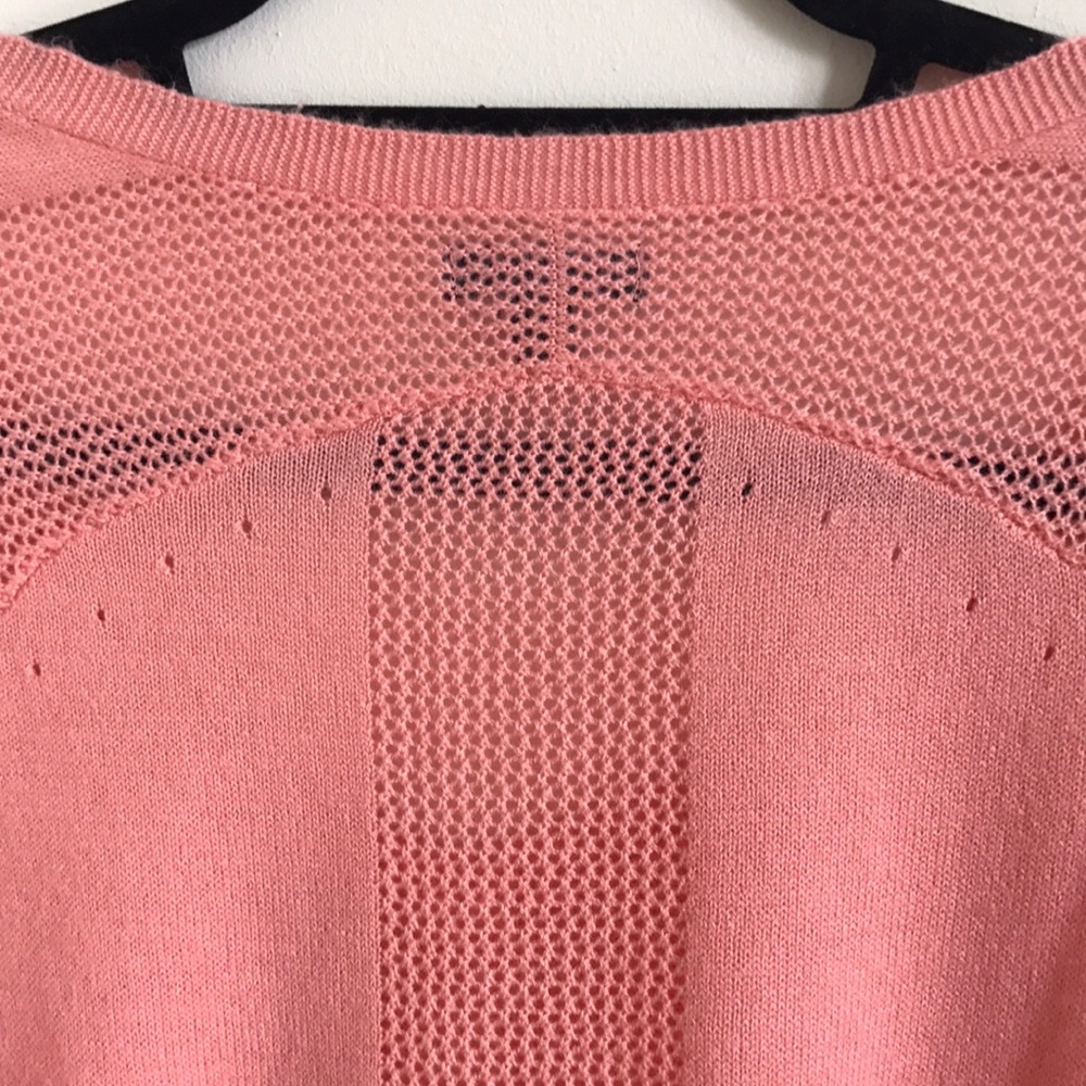 APT 9 sweater - Picture 3 of 10